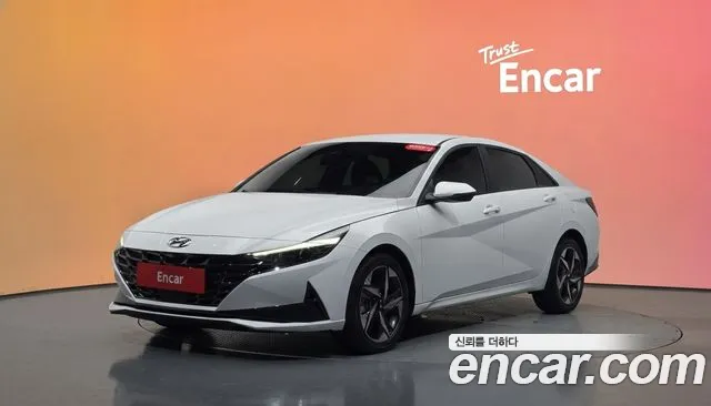 Фотография автомобиля — Hyundai Avante CN7