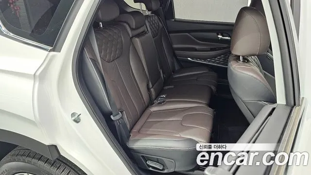 Hyundai Santafe — Фото автомобиля 11