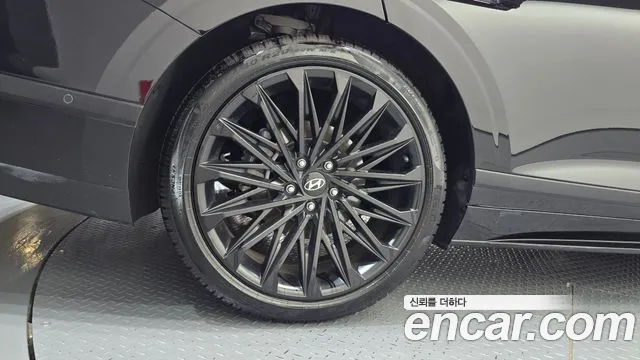 Hyundai Grandeur GN7 — Фото автомобиля 5