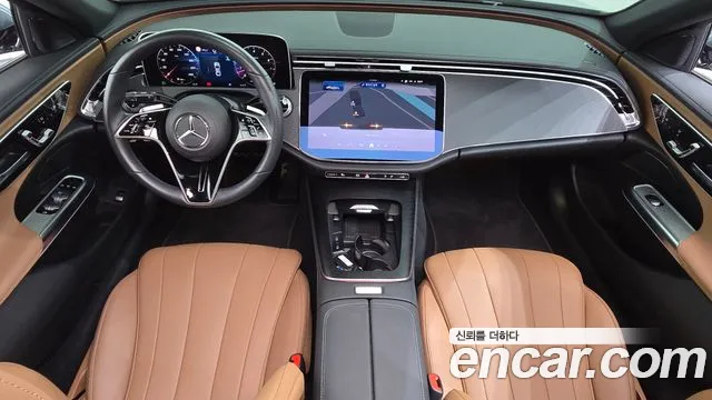 Mercedes-Benz E-Class — Фото автомобиля 7