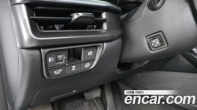 Hyundai Grandeur GN7 — Фото автомобиля 29