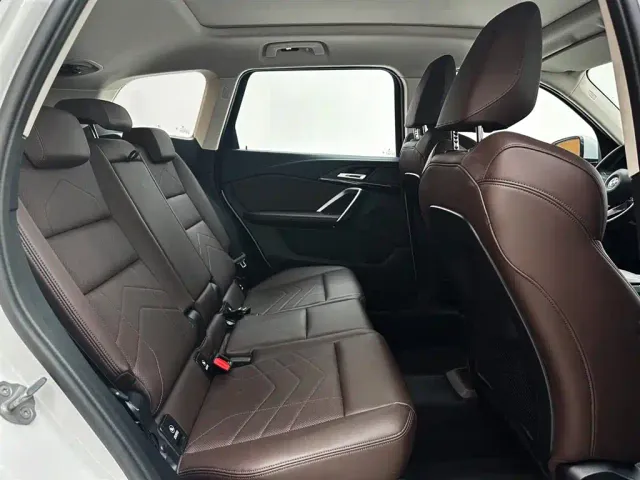 BMW X1 — Фото автомобиля 14