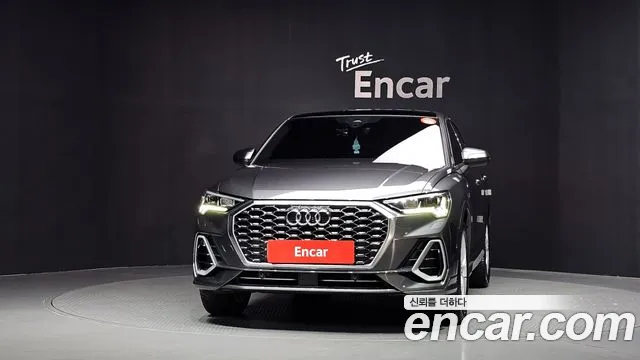 Audi Q3 35 TDI Premium Sportback — Фото автомобиля 3