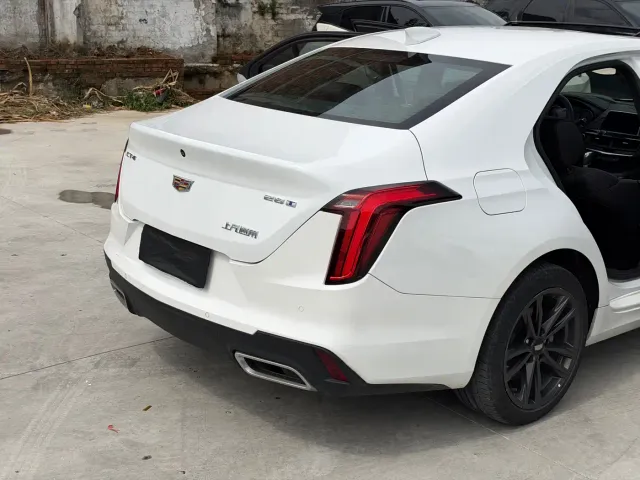 Cadillac CT4 — Фото автомобиля 19