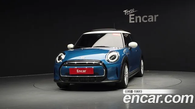 MINI Cooper — Фото автомобиля 3