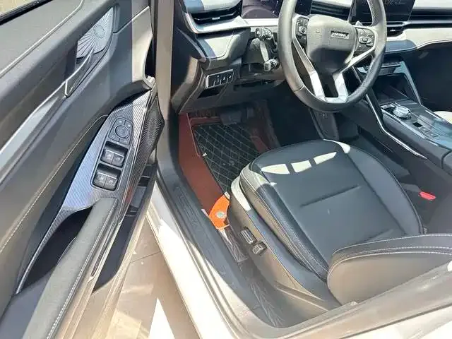 Haval Haval H6 2024 Model 1.5T 2WD Classic Edition — Фото автомобиля 8