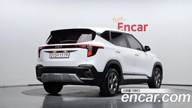 Kia Seltos — Фото автомобиля 2