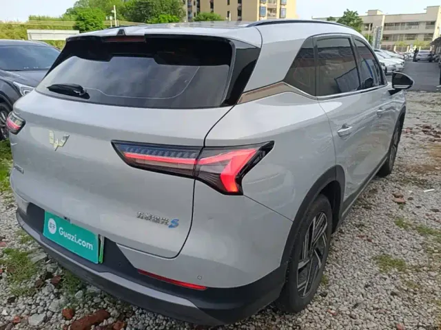 Wuling Starlight S — Фото автомобиля 4