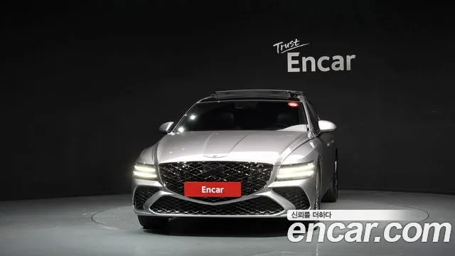 Genesis G80 RG3 — Фото автомобиля 3