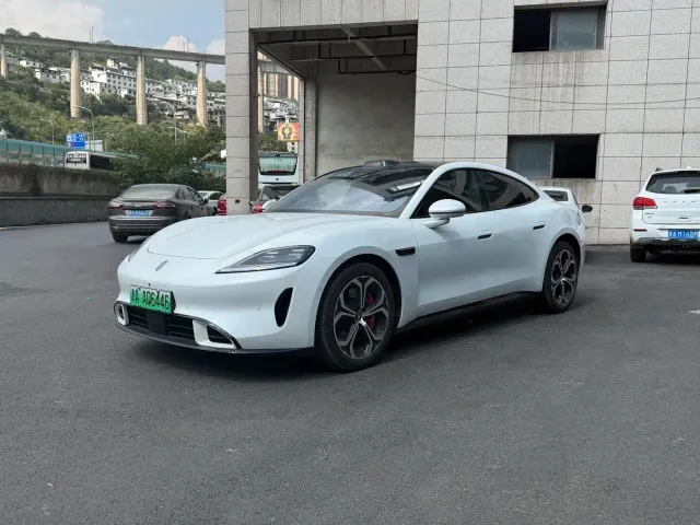 Фотография автомобиля — Shangjie Z7