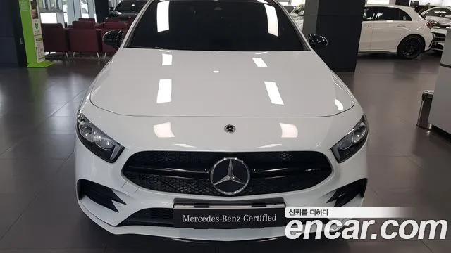 Mercedes-Benz A-Class — Фото автомобиля 3
