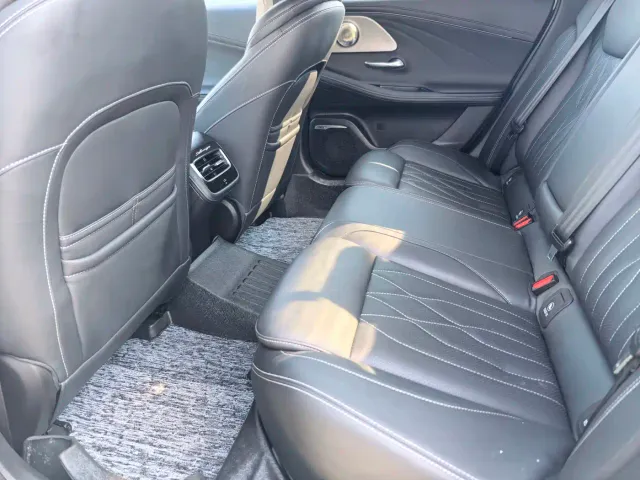 Chery Arrizo 8 — Фото автомобиля 7
