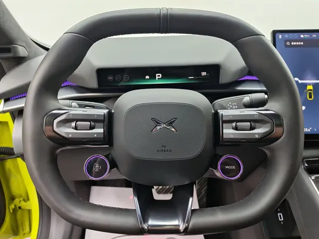 Xpeng P7 — Фото автомобиля 20
