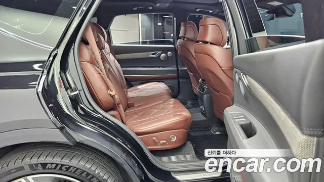 Genesis GV80 — Фото автомобиля 18