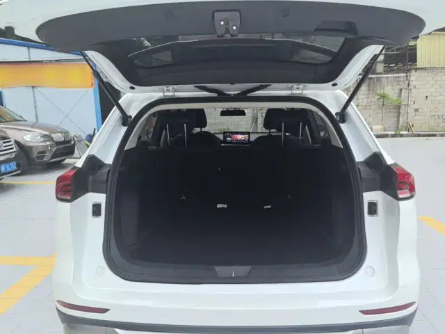 Haval H6 — Фото автомобиля 18