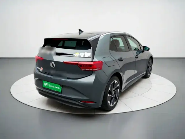 Volkswagen ID.3 — Фото автомобиля 6