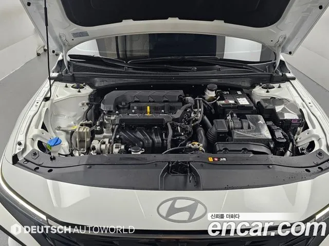 Hyundai Avante CN7 — Фото автомобиля 6