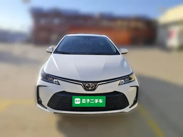 Toyota Corolla — Фото автомобиля 2