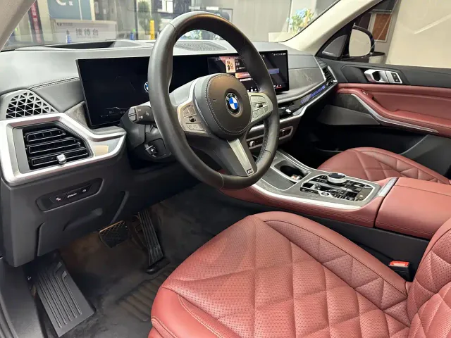BMW X5 — Фото автомобиля 11