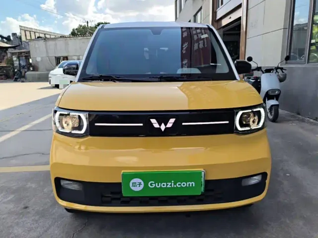 Wuling Hongguang Mini EV — Фото автомобиля 2