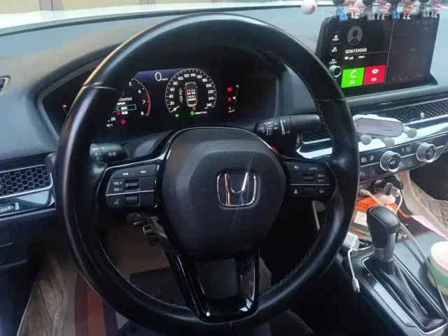 Honda Civic — Фото автомобиля 15