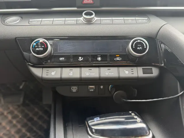 Hyundai Elantra — Фото автомобиля 27