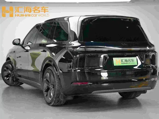Li Auto L9 — Фото автомобиля 5