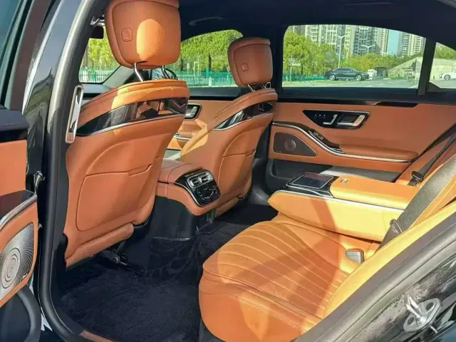 Mercedes-Benz S-Class — Фото автомобиля 9