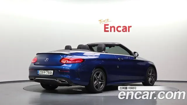 Mercedes-Benz C-Class — Фото автомобиля 24