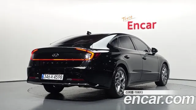 Hyundai Sonata — Фото автомобиля 2