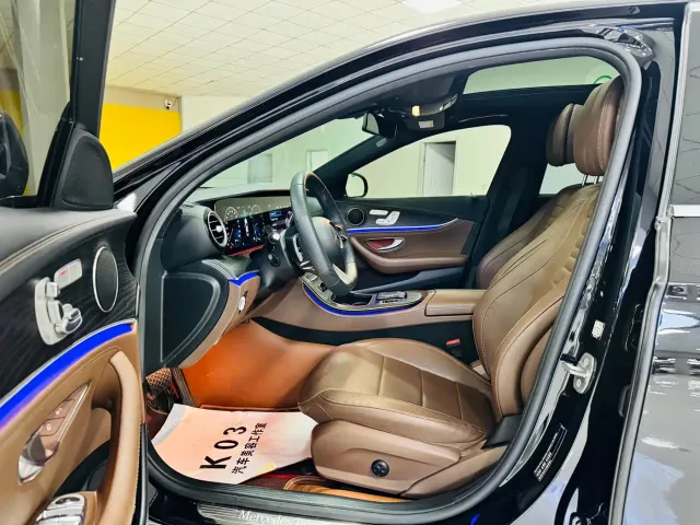 Mercedes-Benz E-Class — Фото автомобиля 4