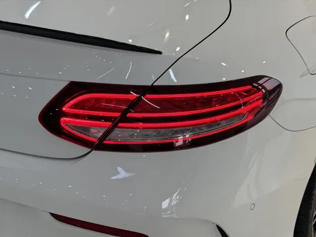 Mercedes-Benz C-Class — Фото автомобиля 24