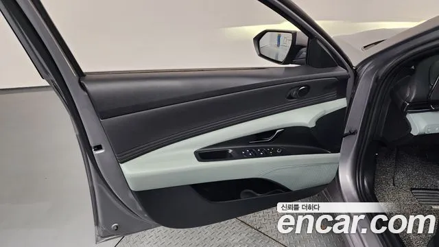 Hyundai AVANTE Новый Avante (CN7) — Фото автомобиля 23