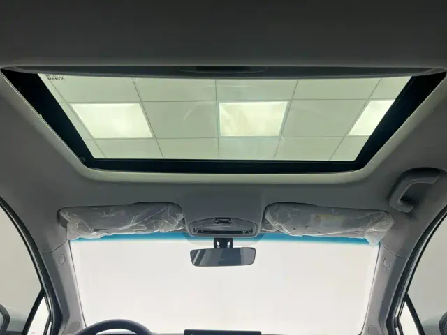 Geely Emgrand S — Фото автомобиля 16