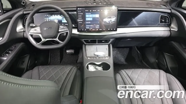 BYD Sealion 7 — Фото автомобиля 10