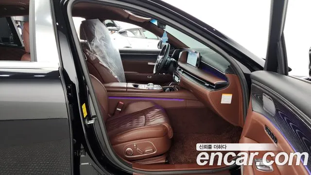 Genesis G90 Бензин 3.5 Turbo e-S/C AWD LWB — Фото автомобиля 11