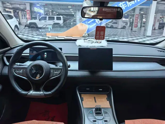 BYD Seal 05 DM-i — Фото автомобиля 4
