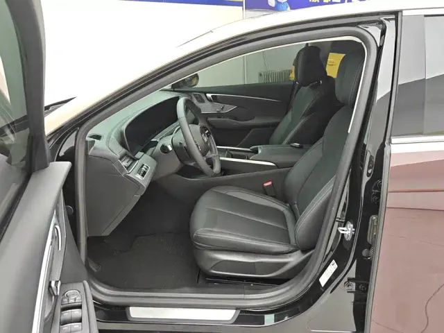 Buick LaCrosse — Фото автомобиля 9