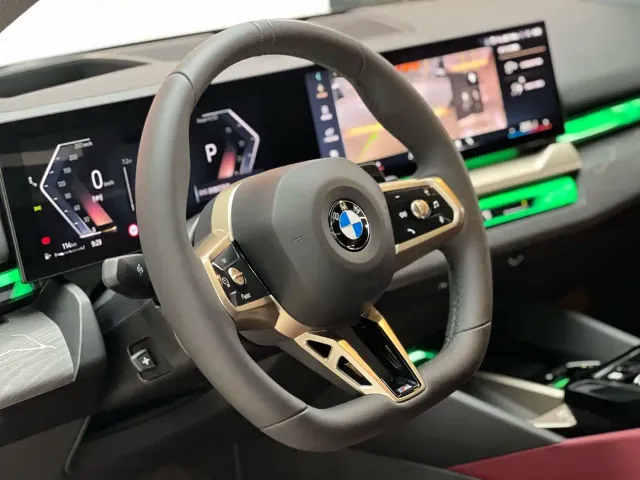 BMW 5 Series — Фото автомобиля 7