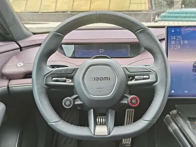 Xiaomi SU7 — Фото автомобиля 18