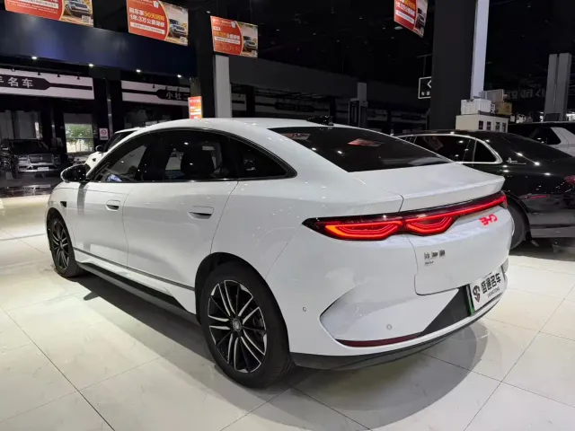 BYD Qin L — Фото автомобиля 3