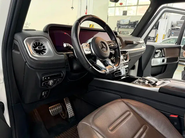 Mercedes-Benz G-Class — Фото автомобиля 9