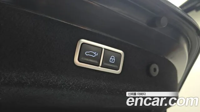 Genesis G70 Новый G70 Бензин 2.5T 4WD — Фото автомобиля 18