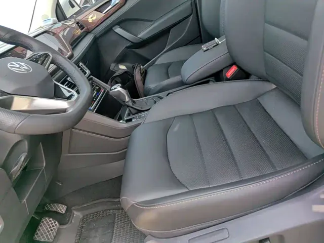 Volkswagen Tharu — Фото автомобиля 14