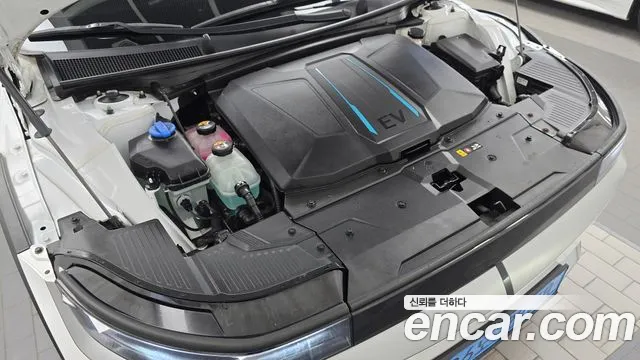 Hyundai Ioniq 5 — Фото автомобиля 6