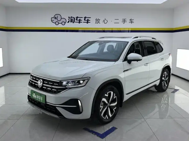 Фотография автомобиля — Volkswagen Tayron GTE Plug-in Hybrid