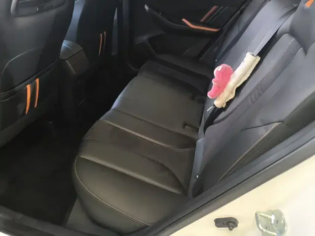 Changan Oushang X5 — Фото автомобиля 16