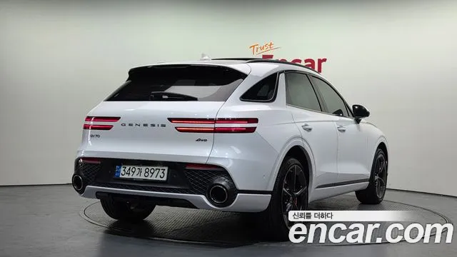 Genesis GV70 2.5T Бензин AWD — Фото автомобиля 2