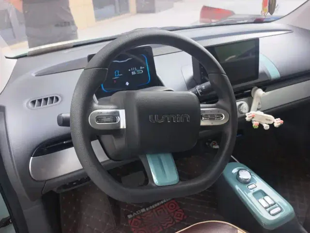 Changan Lumin — Фото автомобиля 15