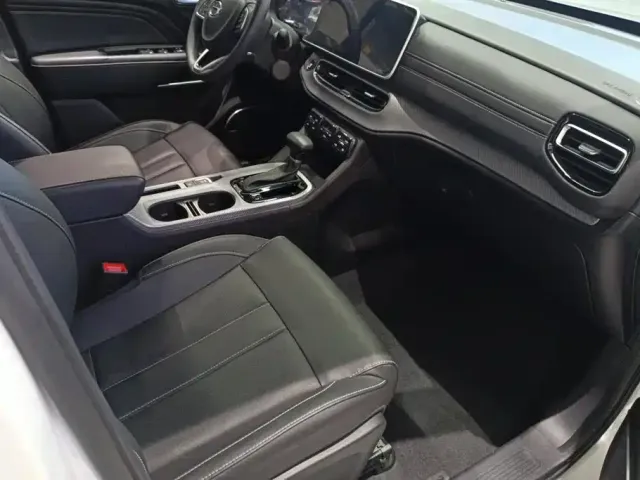 GAC Trumpchi Trumpchi GS3 2022 POWER 270T Auto Premium Edition — Фото автомобиля 8